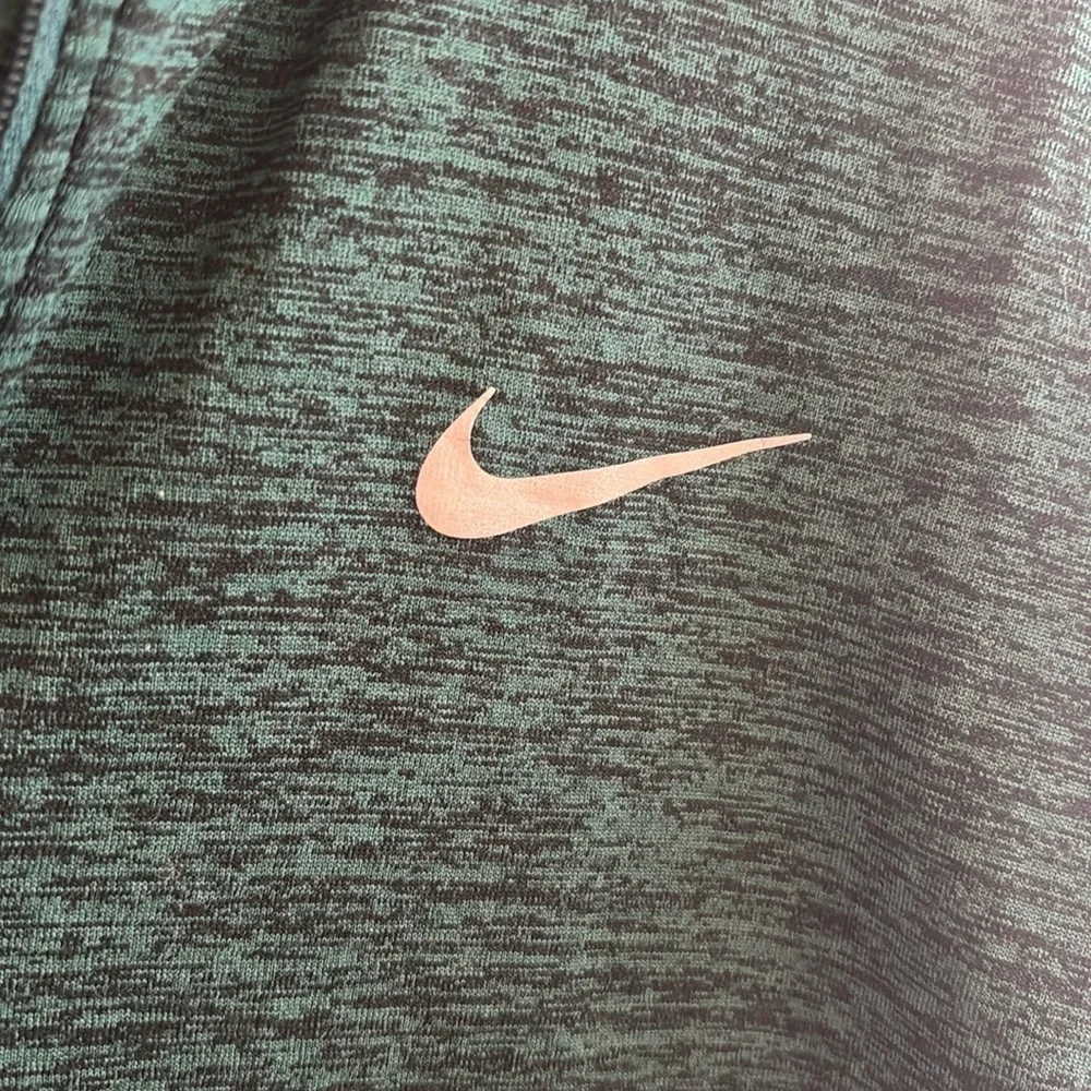 Nike Dri Fit Lightweight Zip-Up Hoodie